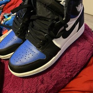Air Jordan retro High OG royal toe